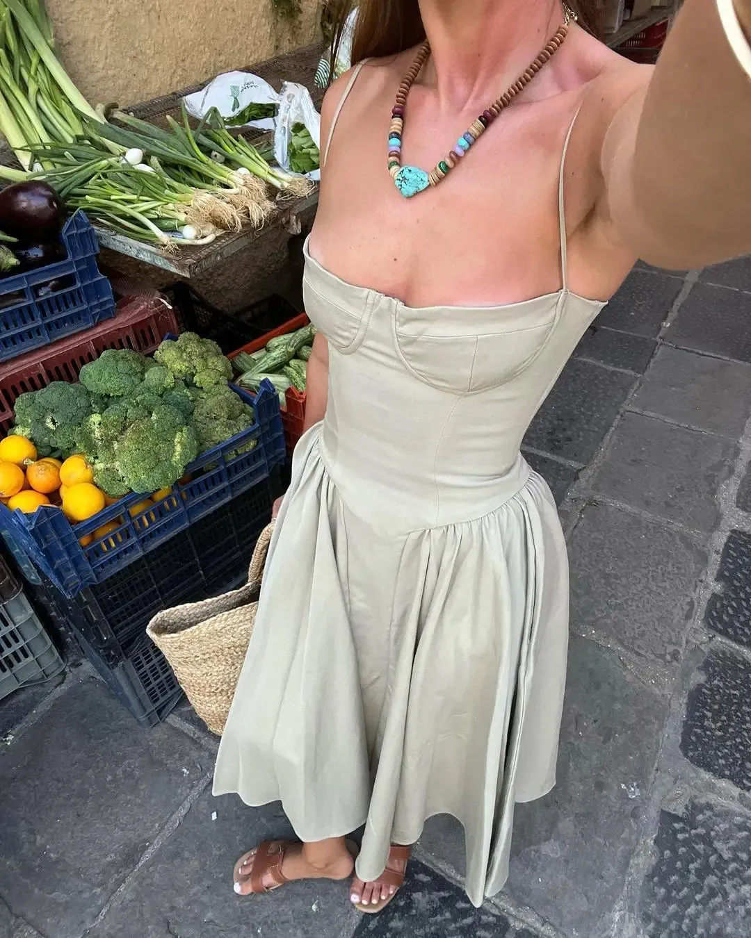 Antibes - Flattering summer dress