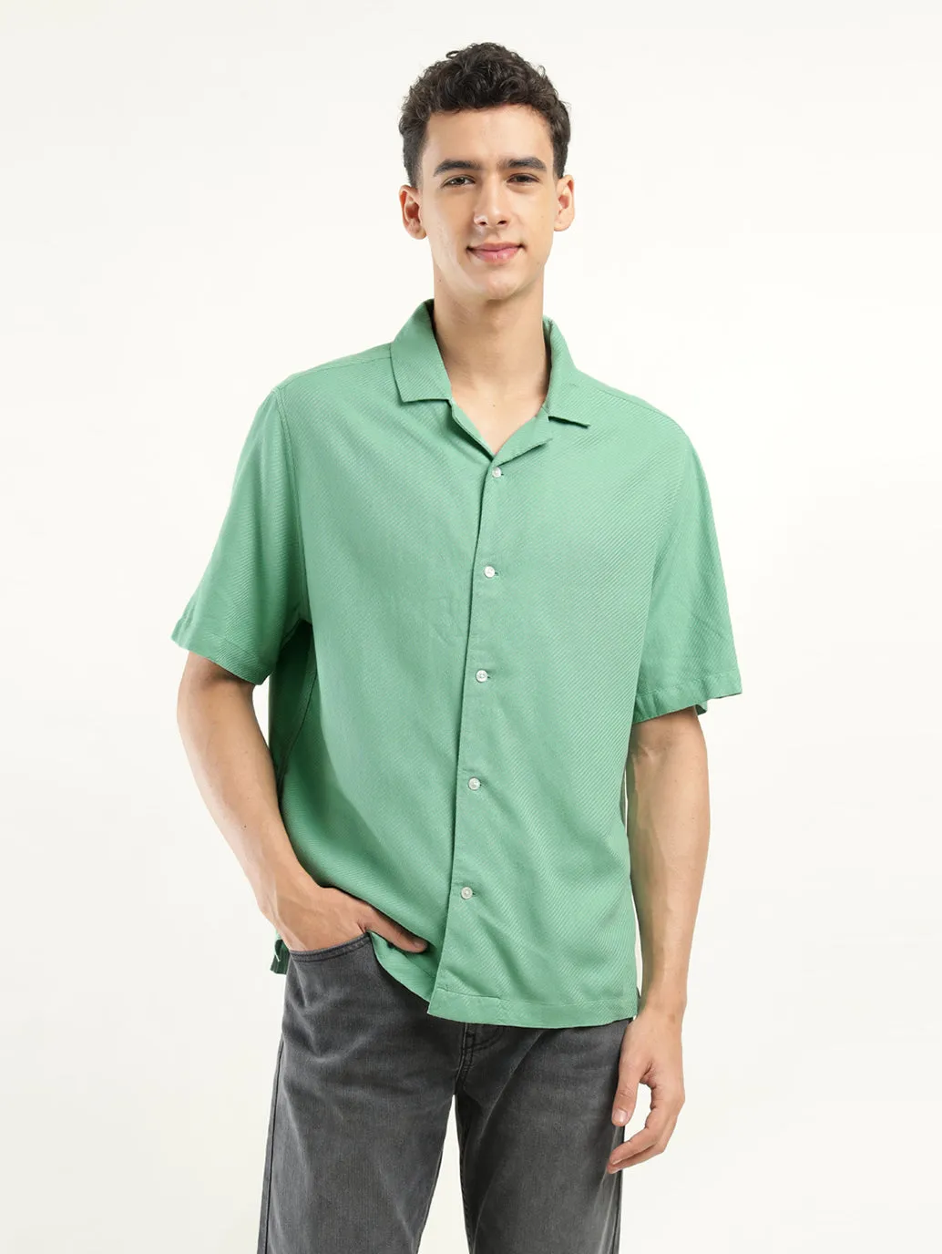 Men's Solid Camp Collar Shirt