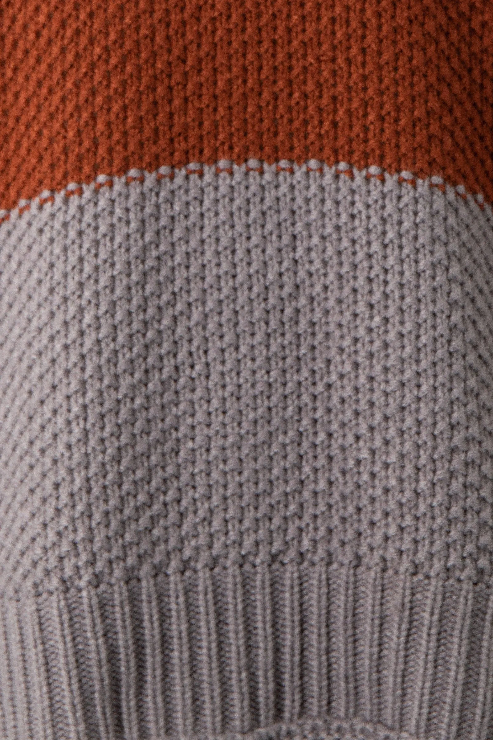 MOCK NECK COLOR BLOCK SWEATER 1 PACK